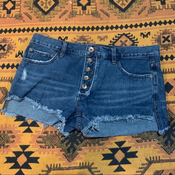 Free People Jean Shorts - Size 28 - Picture 1 of 3